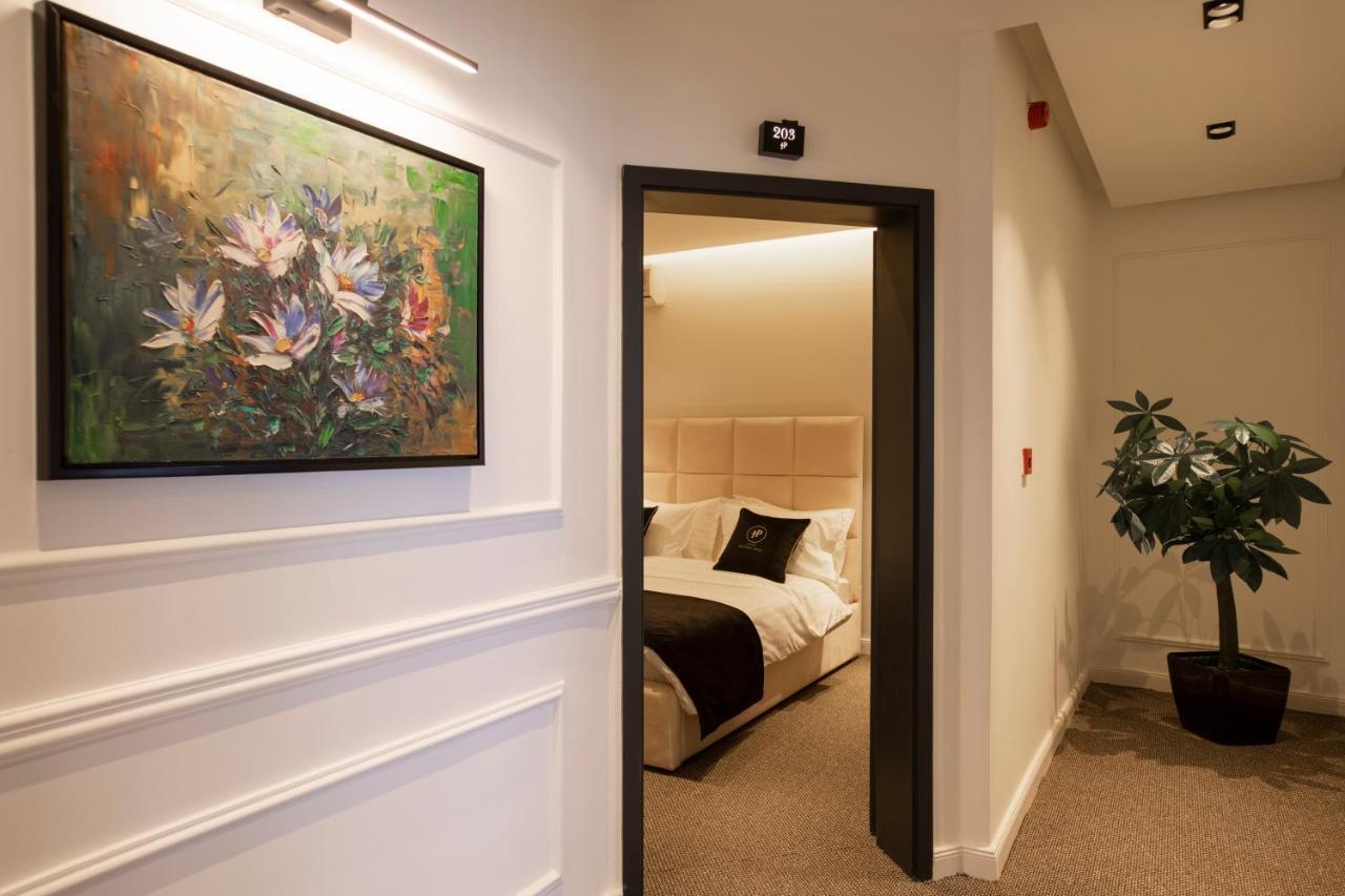 Plaza Boutique Hotel Pristina Exterior photo